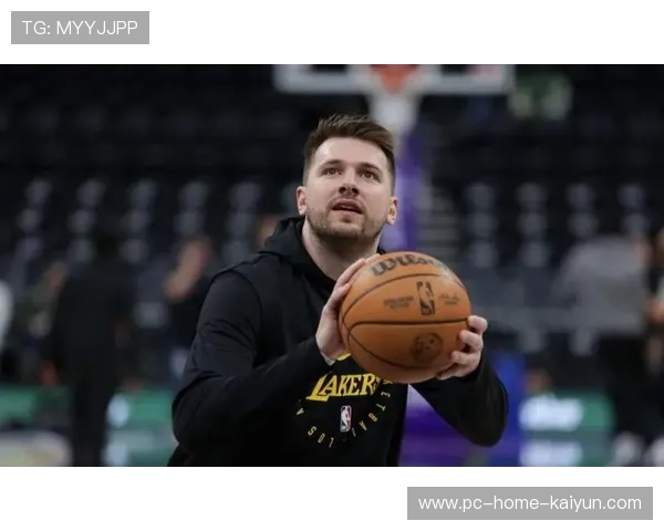 东契奇低位强打命中，独行侠在加时稳稳胜出