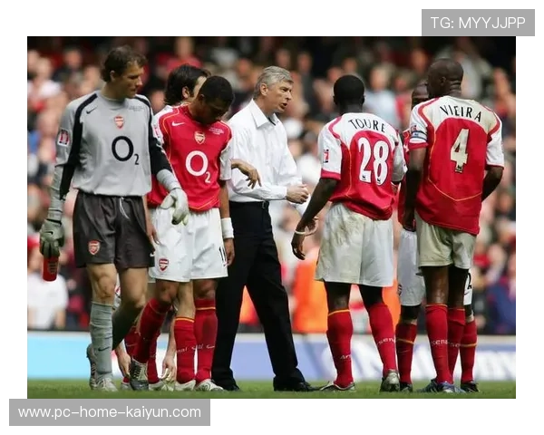 哈曼力挺曼联“水货”:比阿森纳新援更惊艳!潜力比肩哈兰德 哈曼力挺曼联“水货”:比阿森纳新援更惊艳!潜力比肩哈兰德