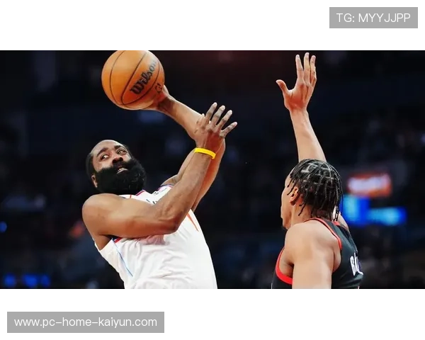 哈登转身干拔命中，76人攻势延续