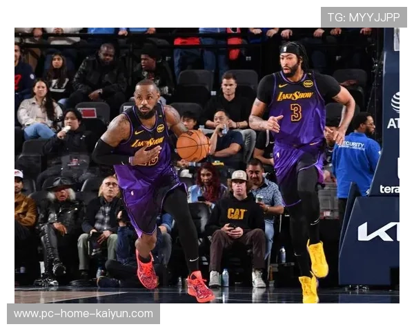 快船末节稳稳压时间，湖人没再等到机会，快船湖人赛程